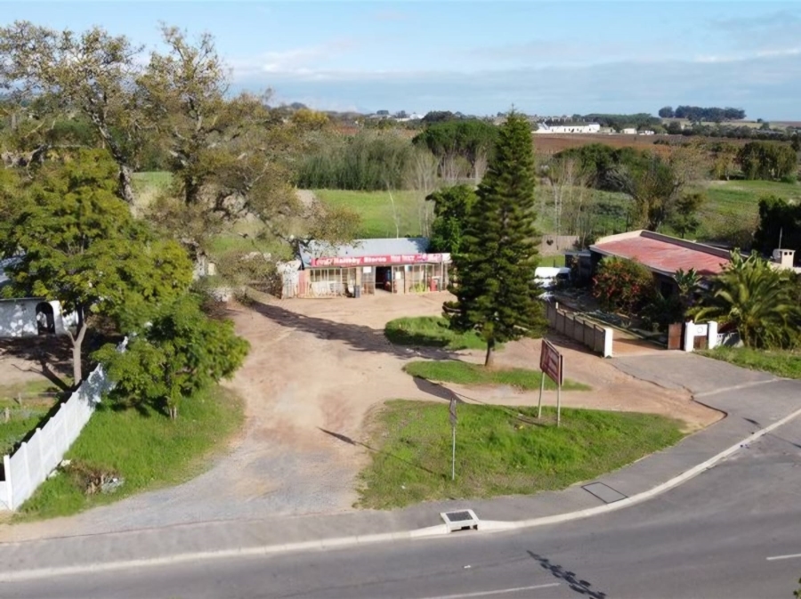 Commercial Property for Sale in Raithby Western Cape